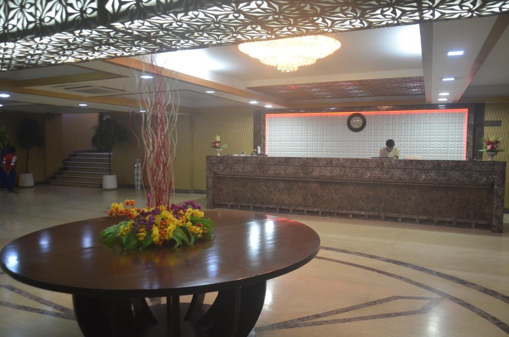 Hotel Patliputra Exotica Patna  Bagian luar foto