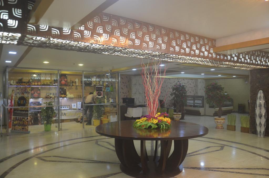 Hotel Patliputra Exotica Patna  Bagian luar foto