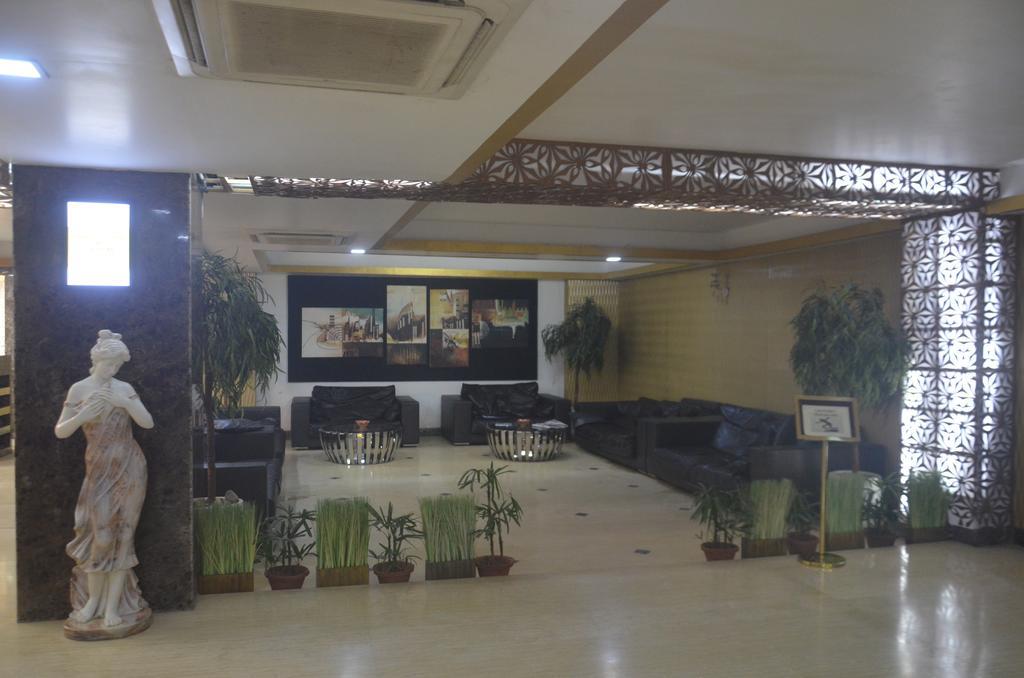 Hotel Patliputra Exotica Patna  Bagian luar foto