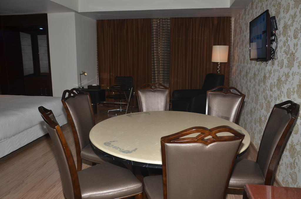 Hotel Patliputra Exotica Patna  Ruang foto