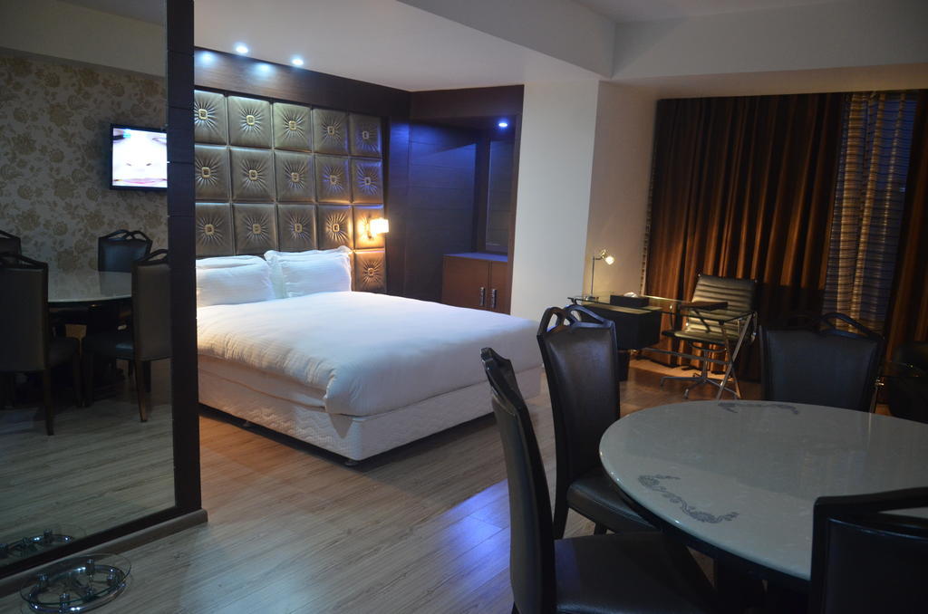 Hotel Patliputra Exotica Patna  Ruang foto