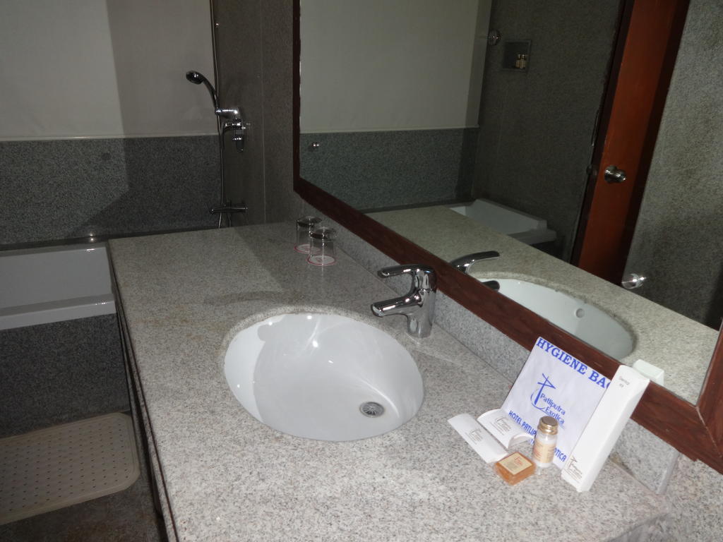 Hotel Patliputra Exotica Patna  Bagian luar foto